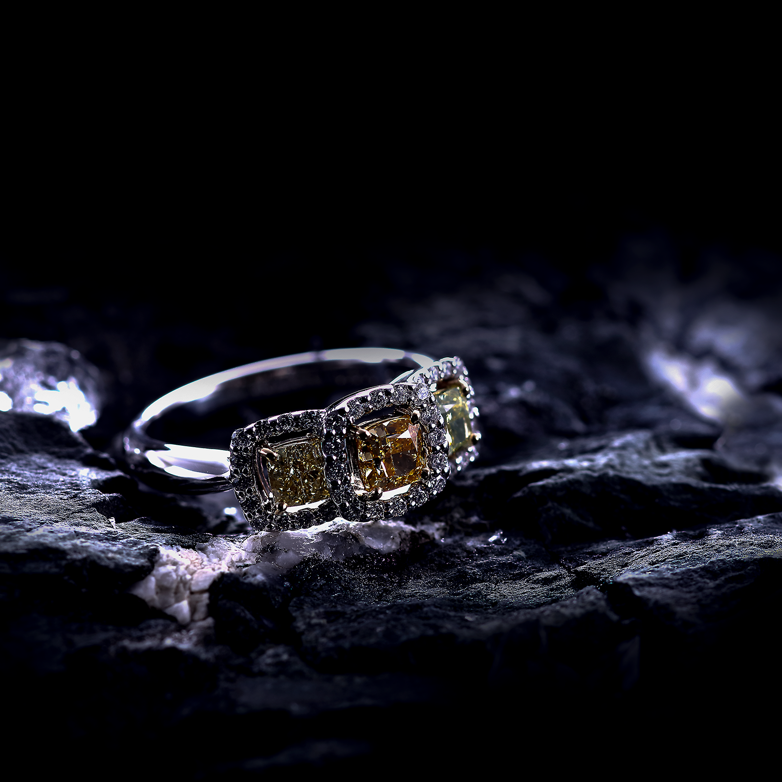 PT900ファンシーカラーダイヤモンドリング ￥1,815,000 – Judi jewelry 